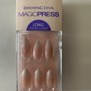 Dashing Diva Nails in Long Size Barely Bougie